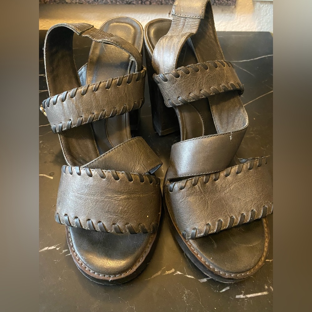 Fluevog chunky sandals